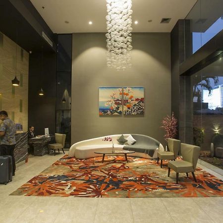 Liberty Hotel Thamrin Jakarta Exterior foto