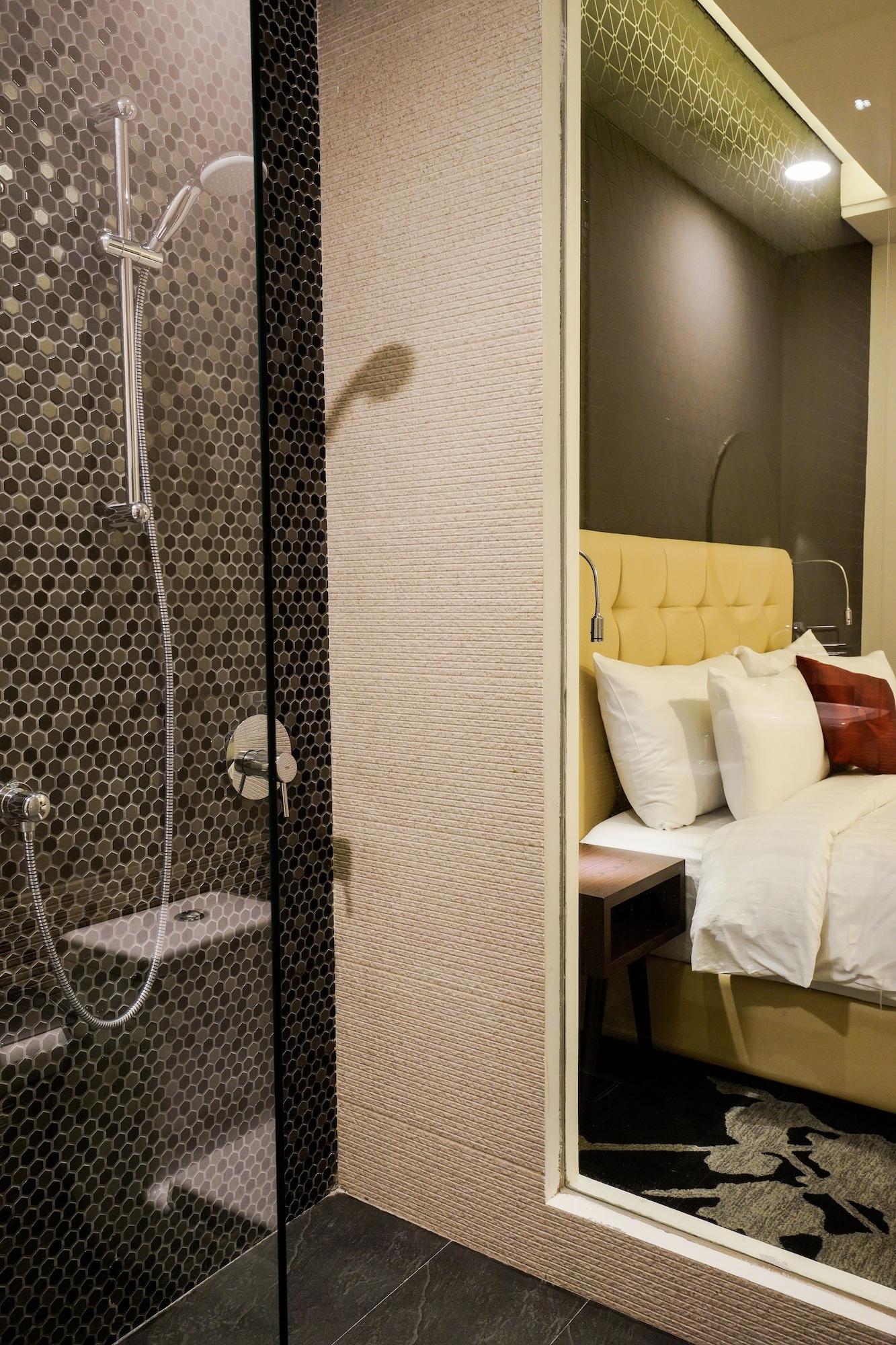 Liberty Hotel Thamrin Jakarta Exterior foto