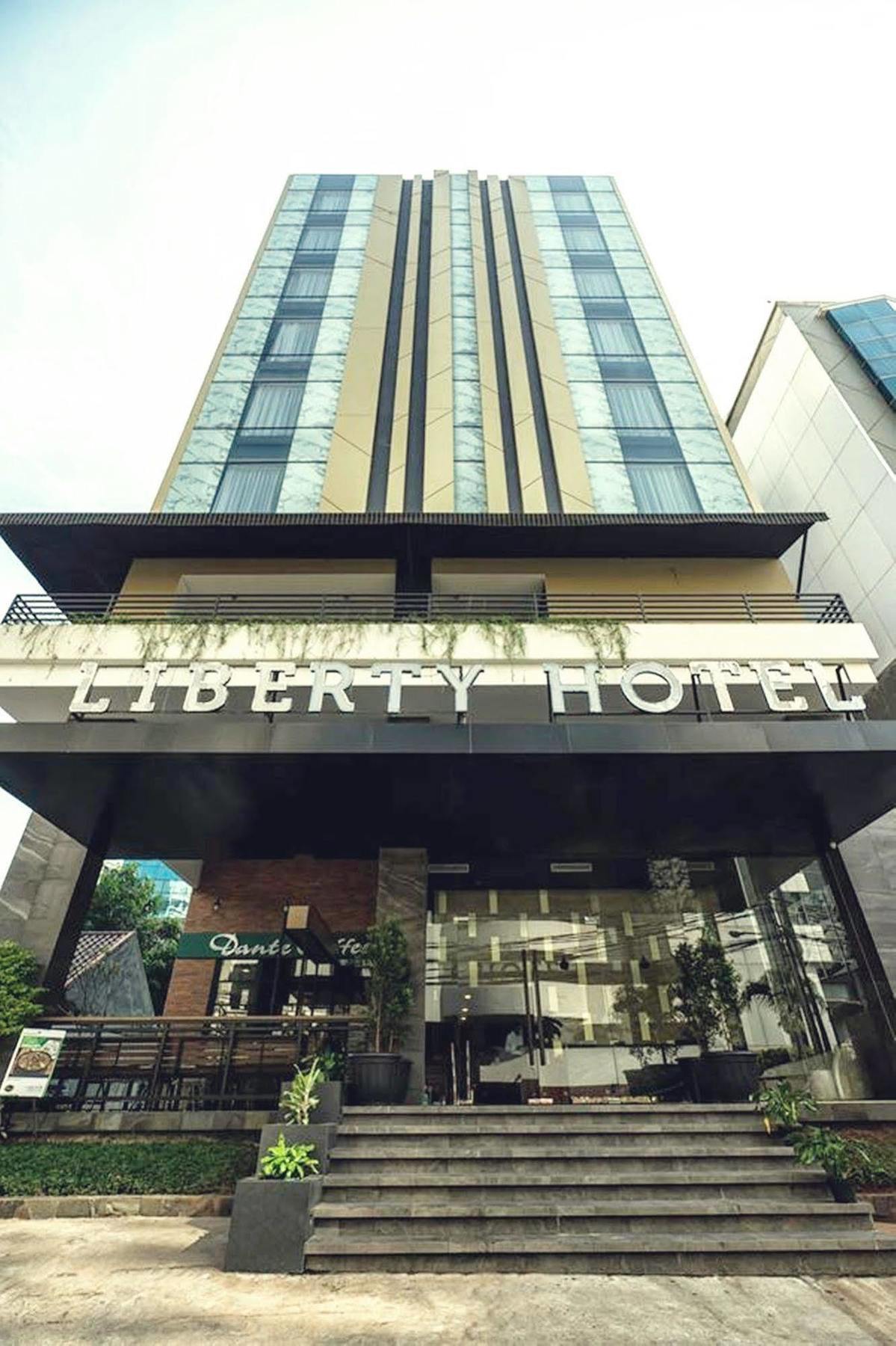 Liberty Hotel Thamrin Jakarta Exterior foto