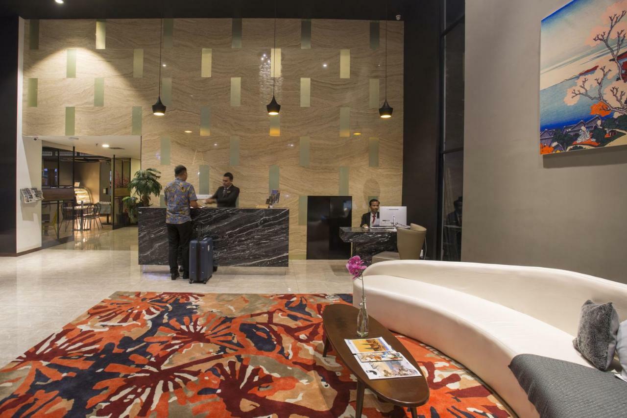 Liberty Hotel Thamrin Jakarta Exterior foto